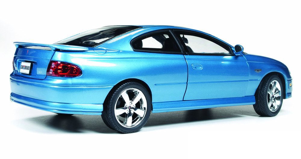 Amazon | auto world 1/18 ポンティアック GTO 2004 Car&Driver ブルー